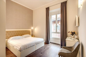 Гостиница Hotel San Silvestro  Рим